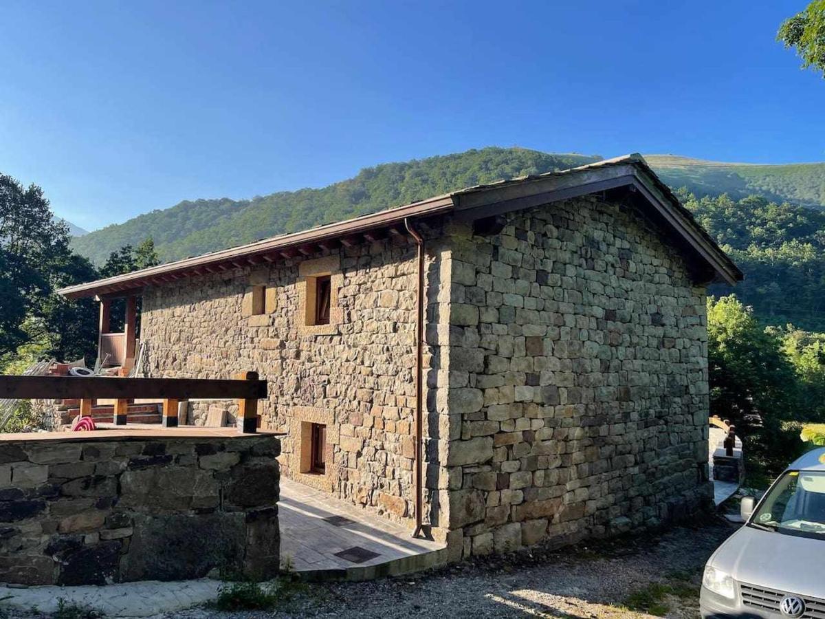 Cabana Pasiega Castro Valnera Vega de Pas Exterior photo