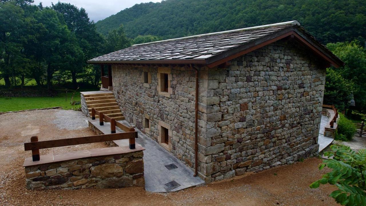 Cabana Pasiega Castro Valnera Vega de Pas Exterior photo